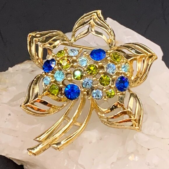 Blue Rhinestone Leaf Vtg Brooch Pin Gold Tone J163 - Picture 3 of 8